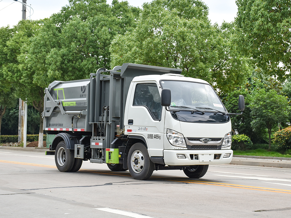 CLT5040ZZZBJ6型自裝卸式垃圾車