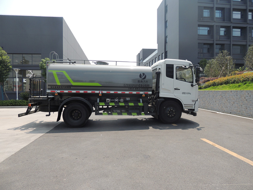 東風(fēng)天錦15方灑水車-16方灑水車