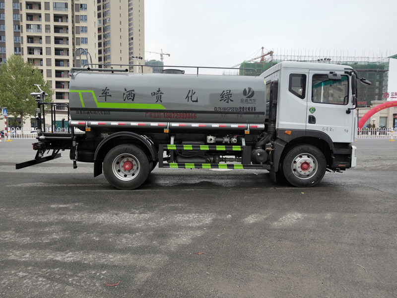 東風 D9 15 方灑水車