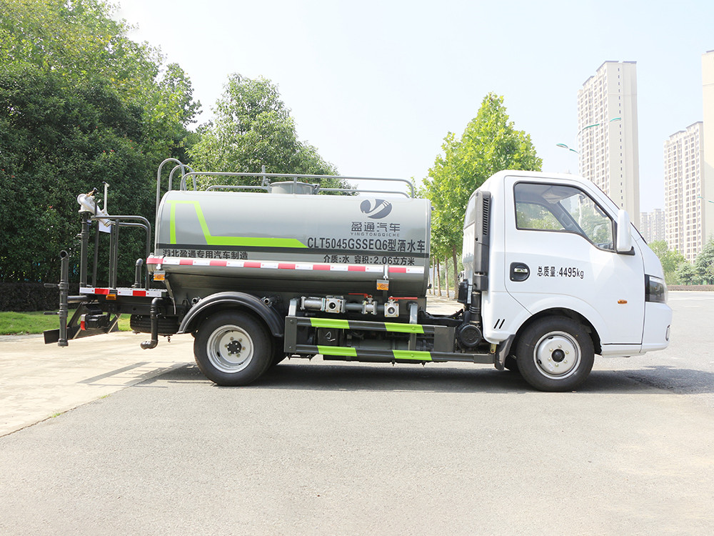 東風2噸藍牌灑水車