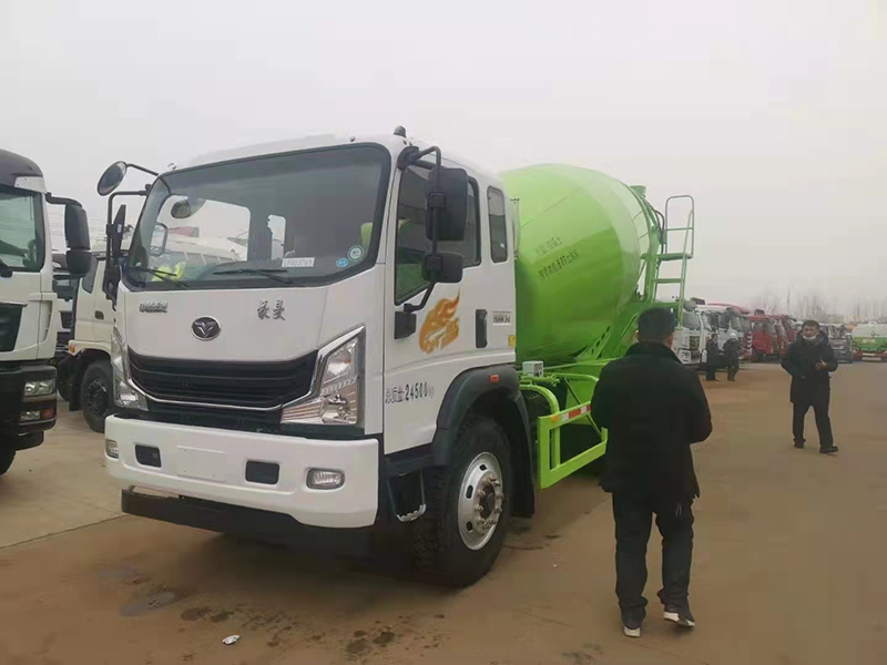 混凝土攪拌車